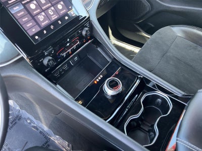 2023 Jeep Grand Cherokee Altitude 4x2