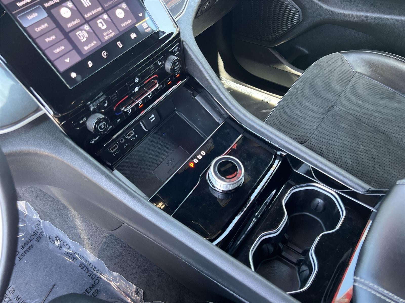 2023 Jeep Grand Cherokee Altitude 4x2