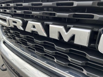 2023 RAM 1500 Big Horn Crew Cab 4x4 5'7" Box