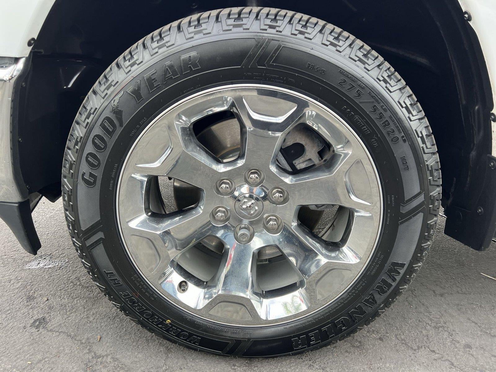 2023 RAM 1500 Big Horn Crew Cab 4x4 5'7" Box
