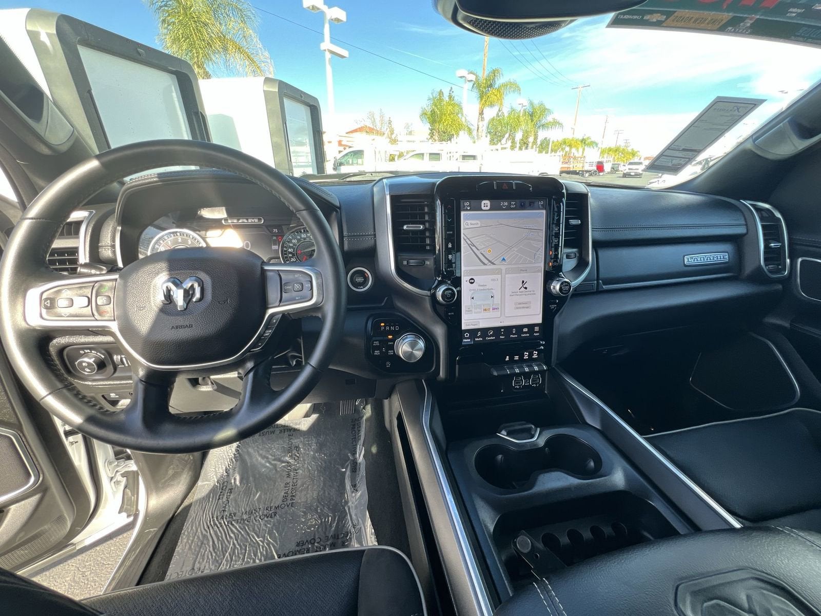 2023 RAM 1500 Laramie Crew Cab 4x4 6'4" Box