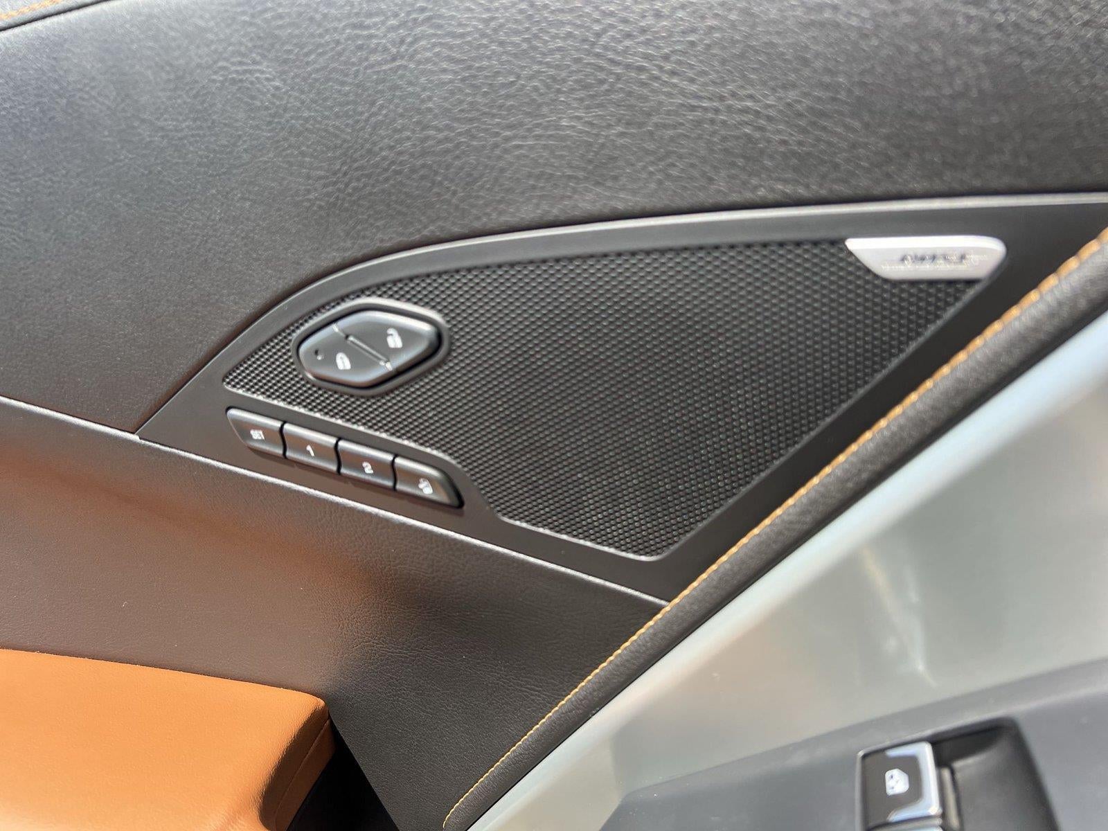 2016 Chevrolet Corvette Stingray 2LT
