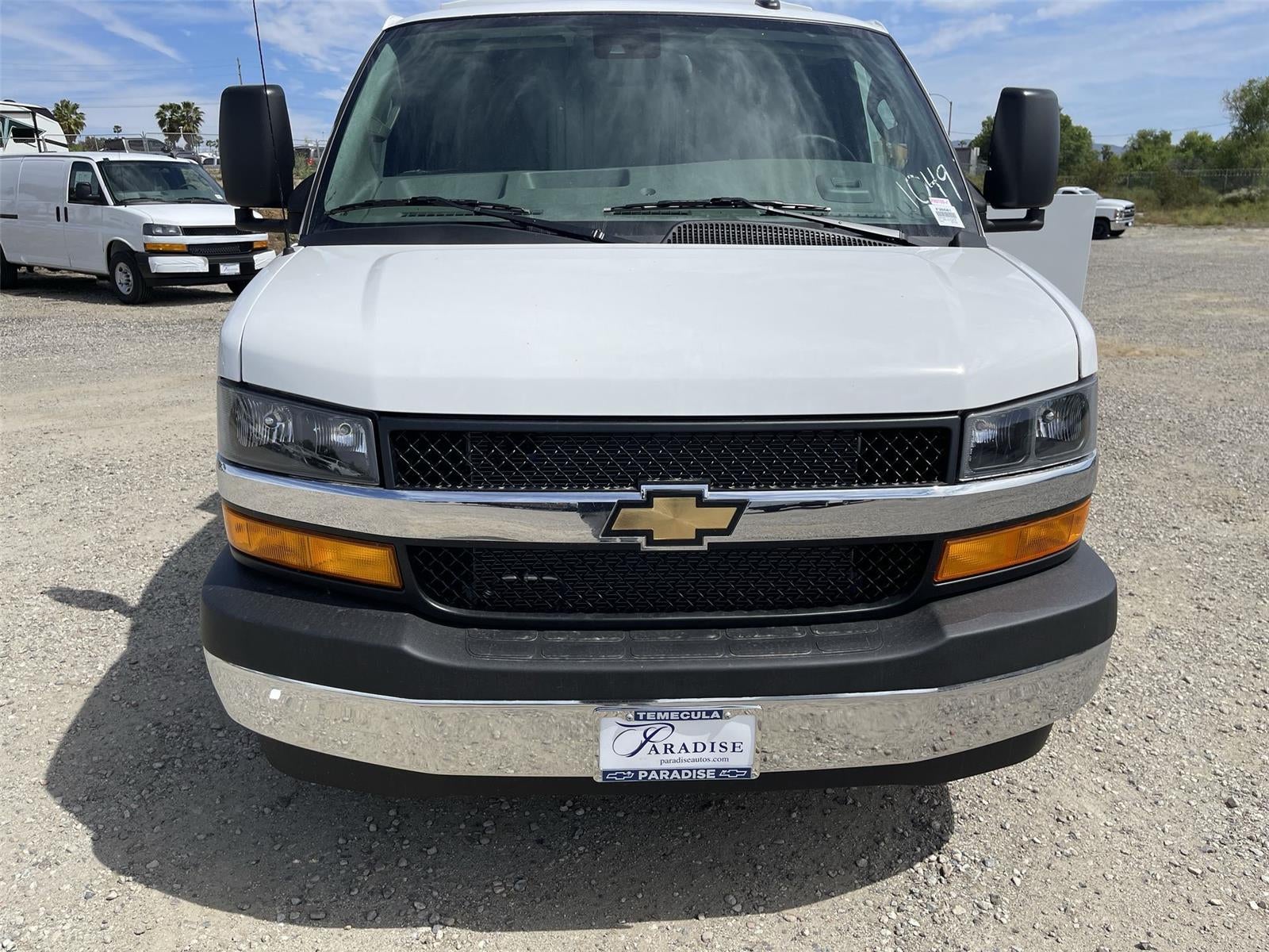 2026 Chevrolet Express Cutaway 3500 1WT