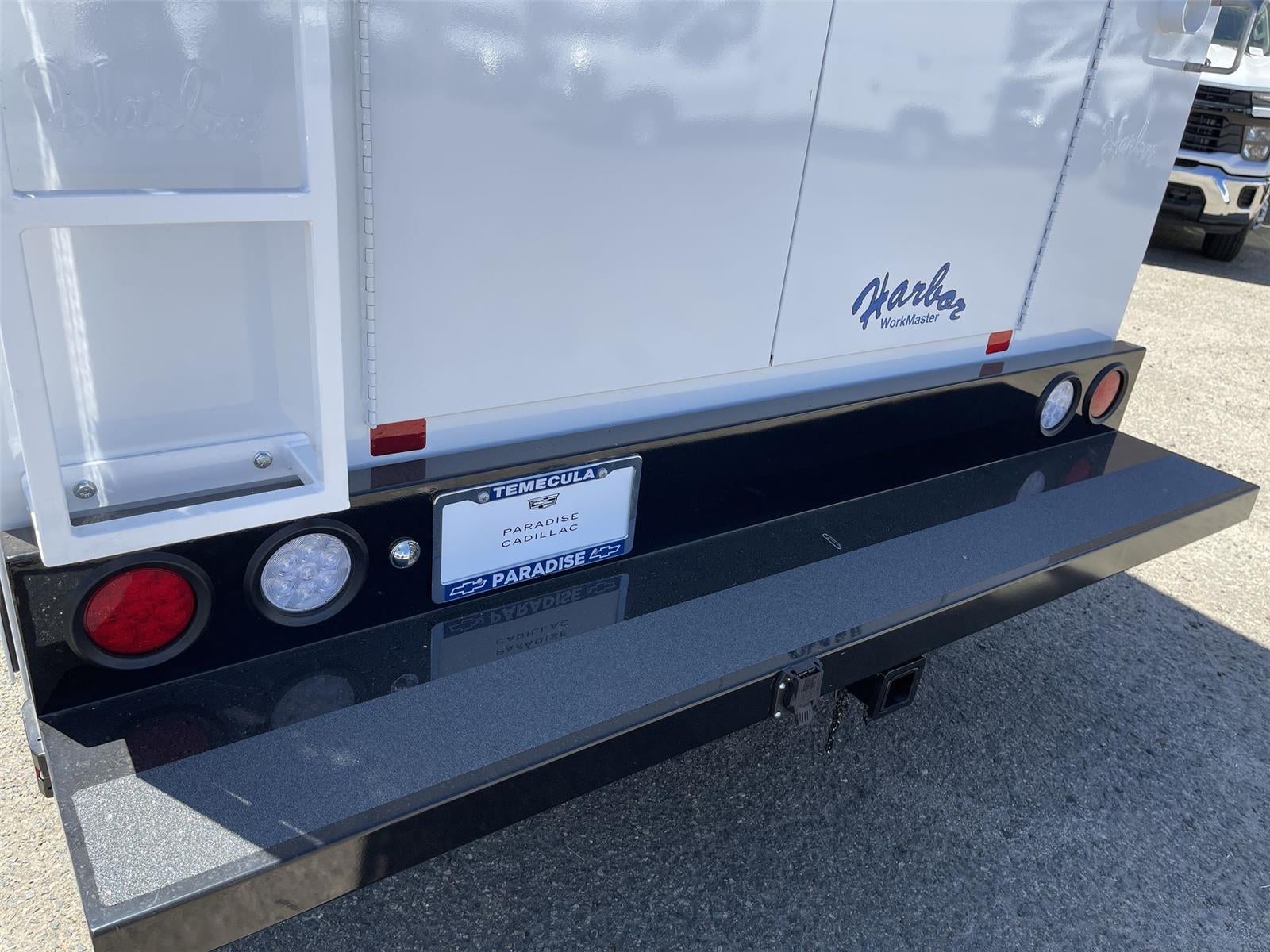 2026 Chevrolet Express Cutaway 3500 1WT