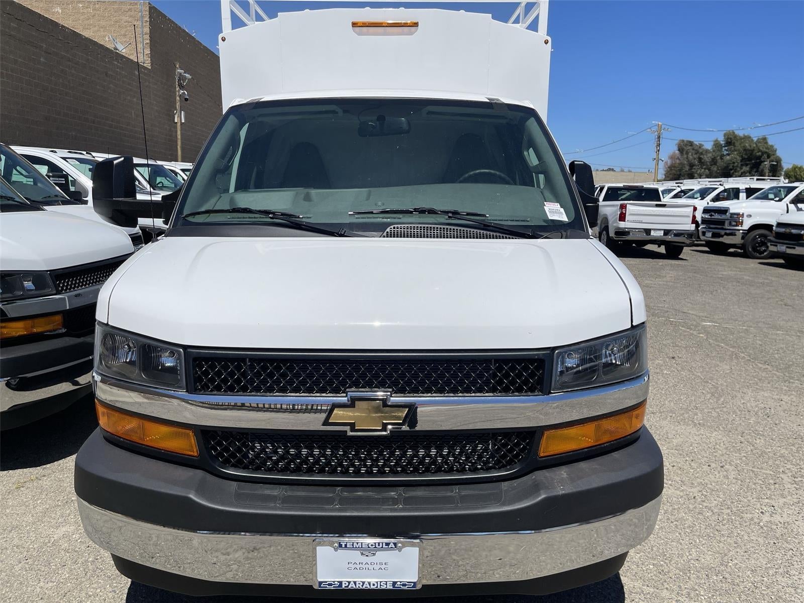 2026 Chevrolet Express Cutaway 3500 1WT