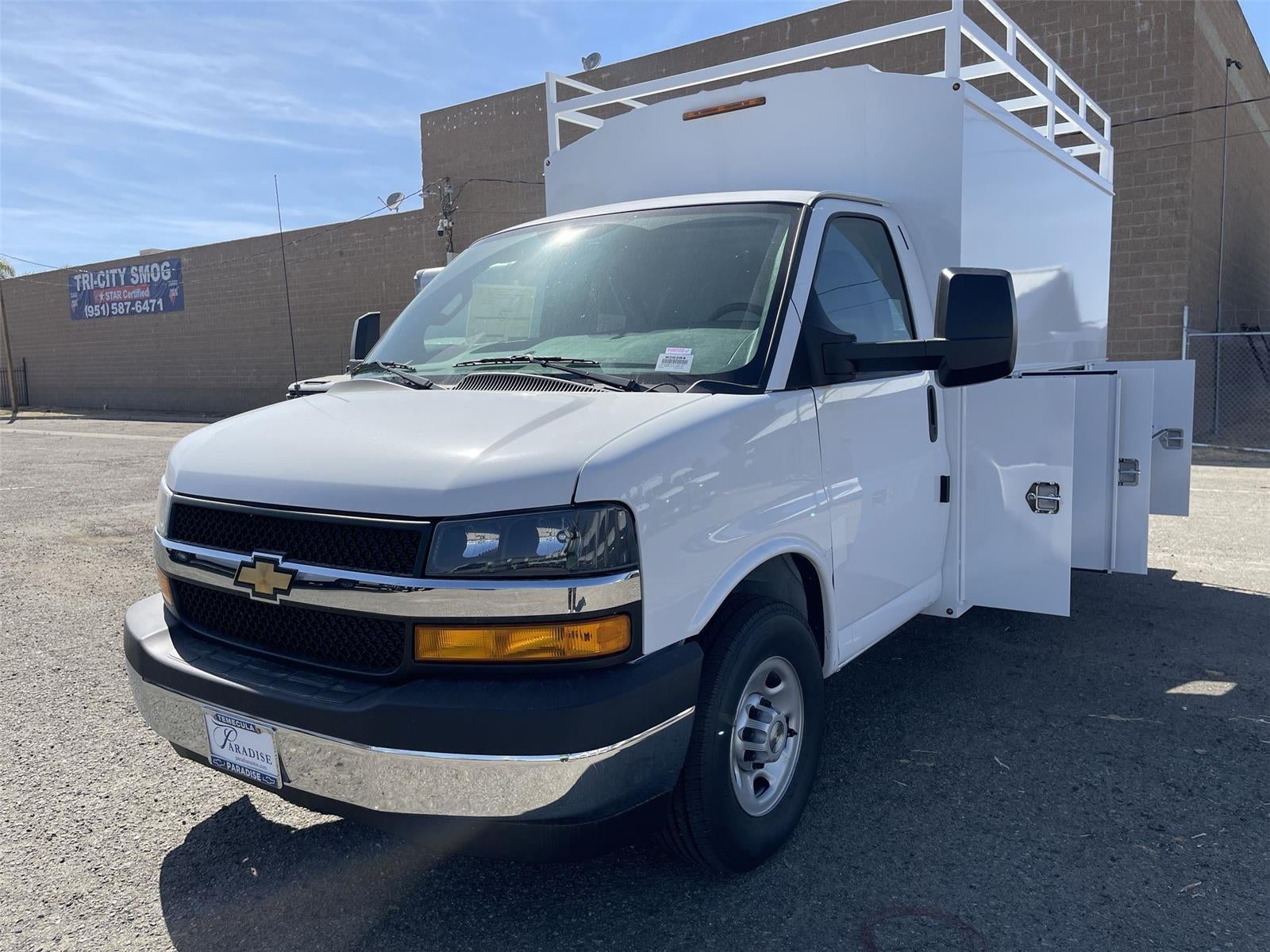 2026 Chevrolet Express Cutaway 3500 1WT