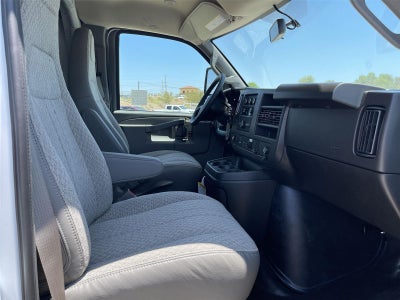 2026 Chevrolet Express Cutaway 3500 1WT