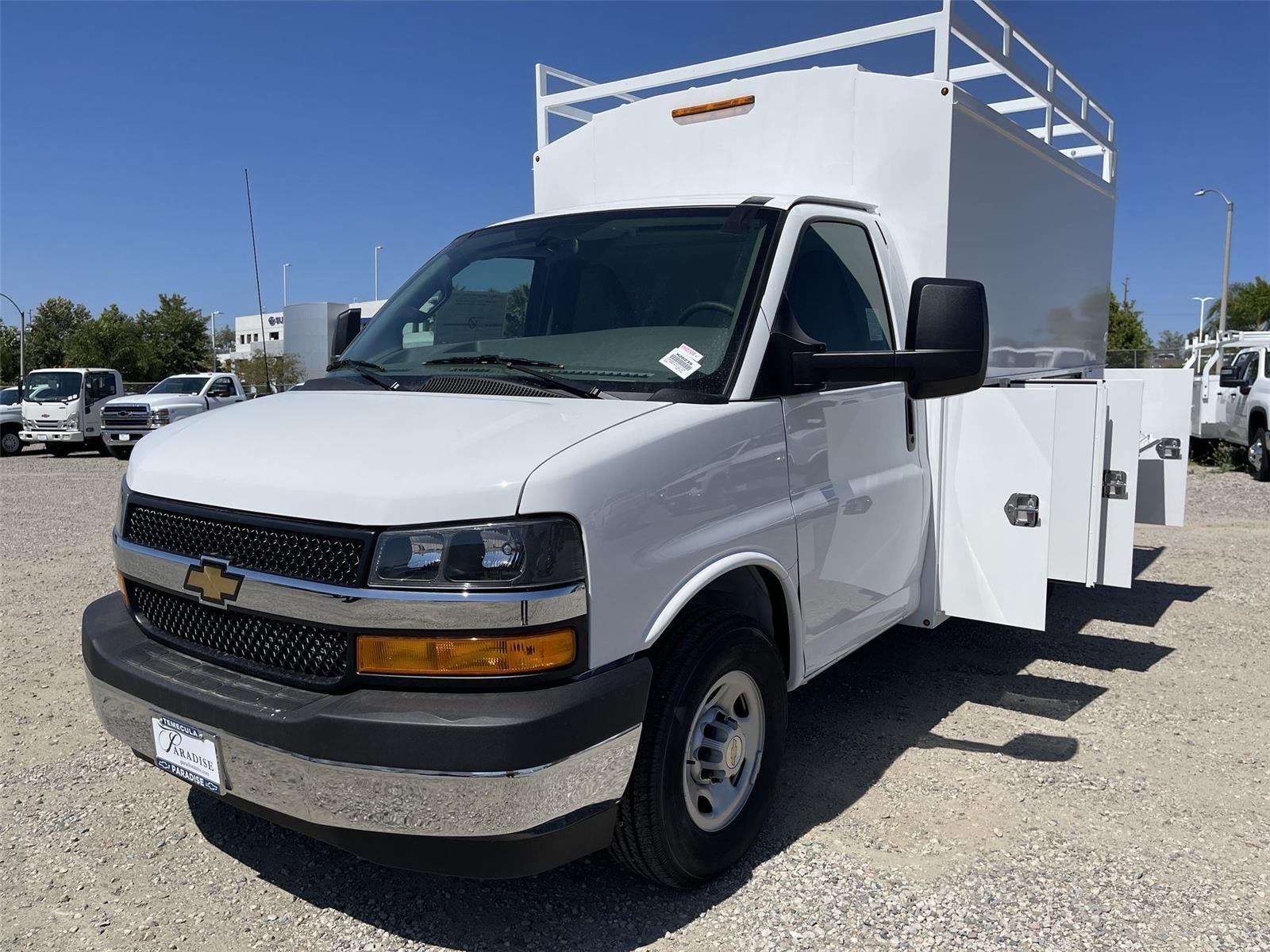 2026 Chevrolet Express Cutaway 3500 1WT