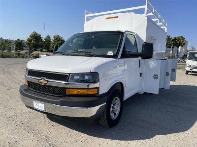 2026 Chevrolet Express Cutaway 3500 1WT
