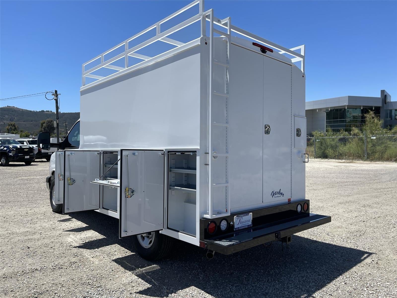 2026 Chevrolet Express Cutaway 3500 1WT