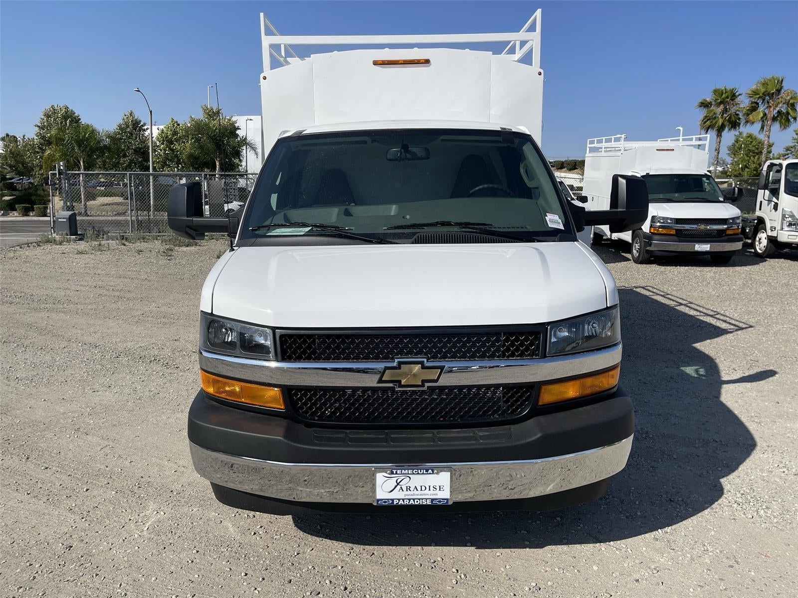 2026 Chevrolet Express Cutaway 3500 1WT