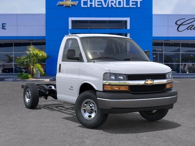 2026 Chevrolet Express Cutaway 3500 1WT