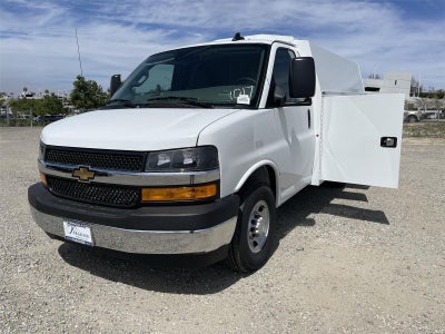 2026 Chevrolet Express Cutaway 3500 1WT