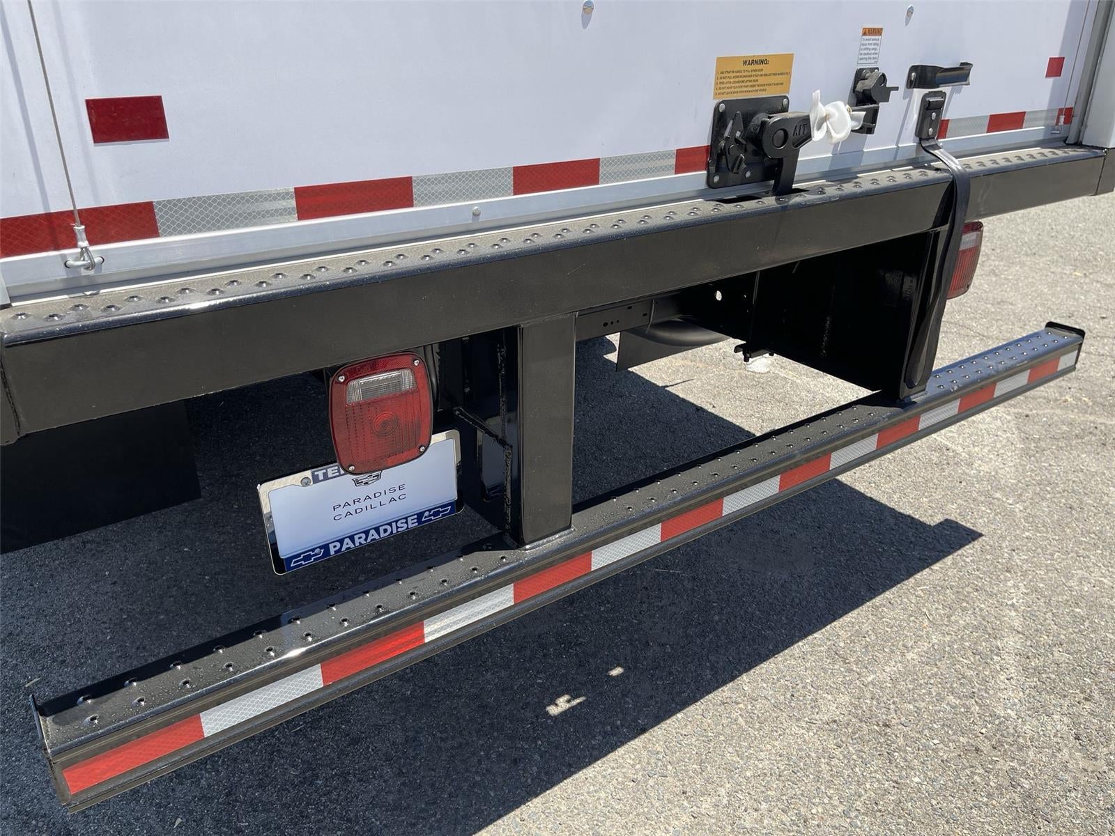 2025 Chevrolet Express Cutaway 3500 1WT