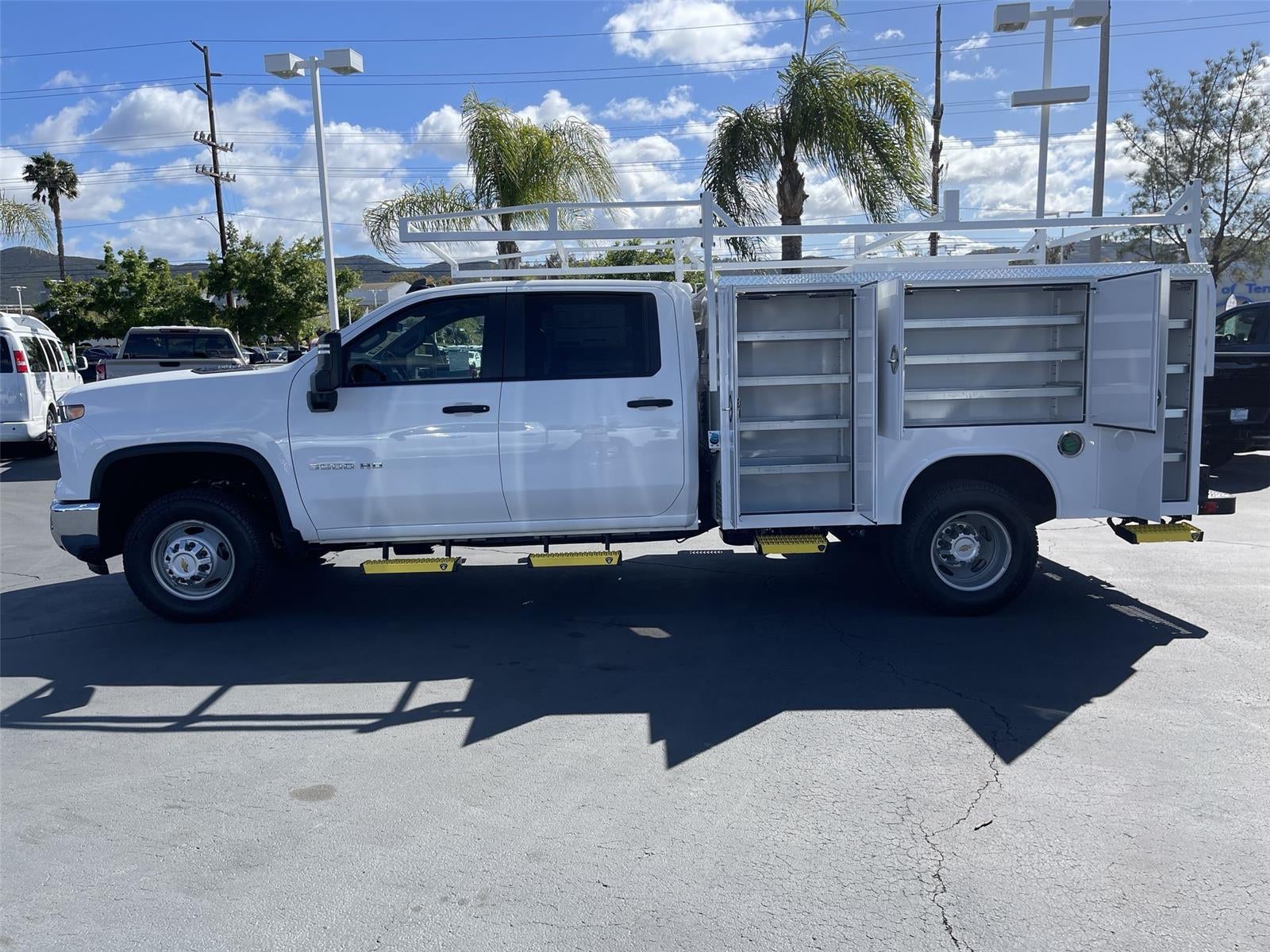 2025 Chevrolet Silverado 3500 HD Chassis Cab Work Truck