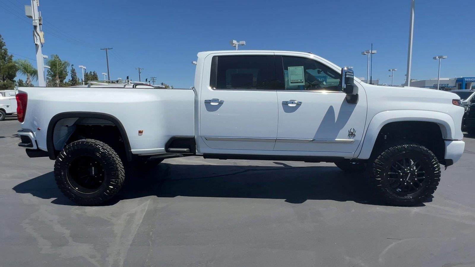 2026 Chevrolet Silverado 3500 HD High Country DRW
