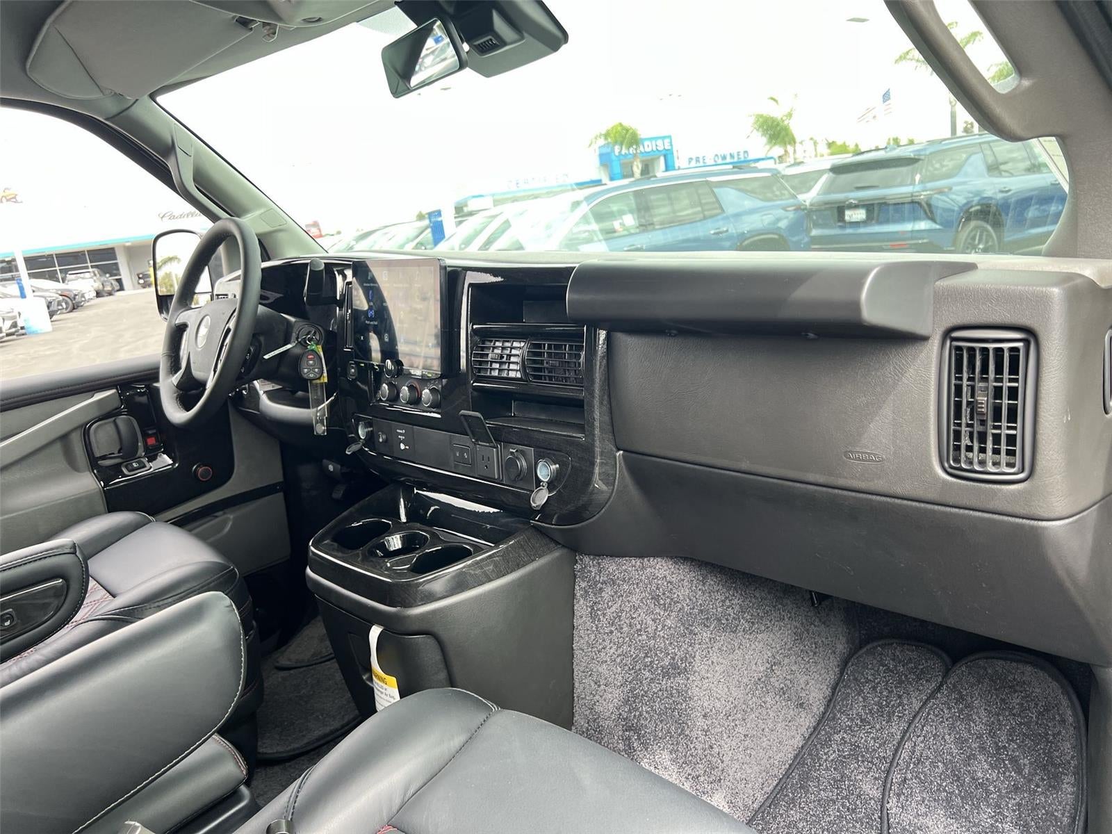 2026 Chevrolet Express Cargo WT