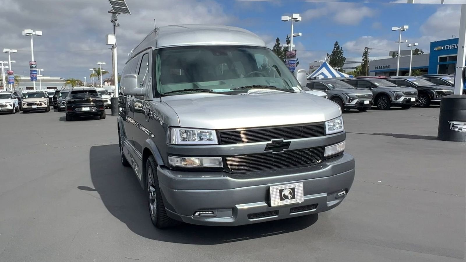 2026 Chevrolet Express Cargo WT