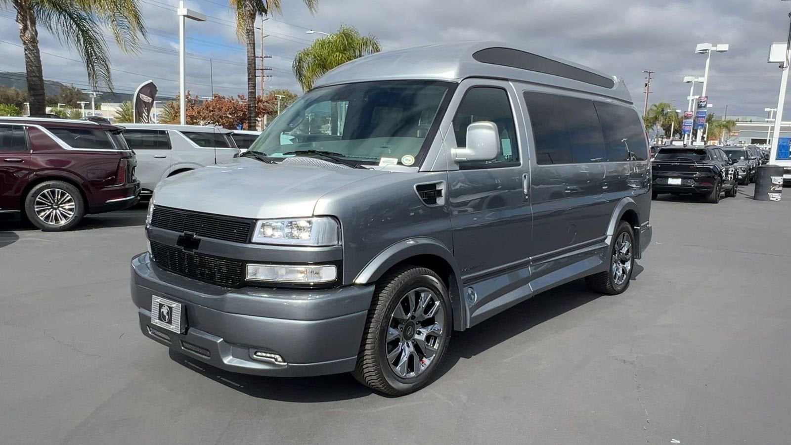 2026 Chevrolet Express Cargo WT