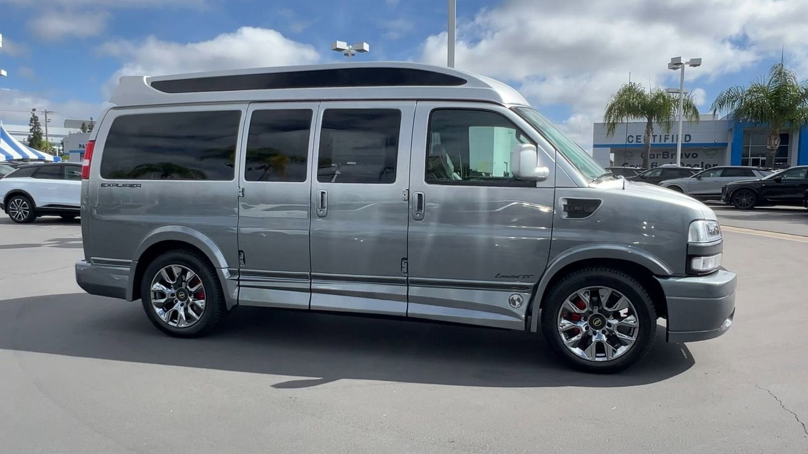 2026 Chevrolet Express Cargo WT