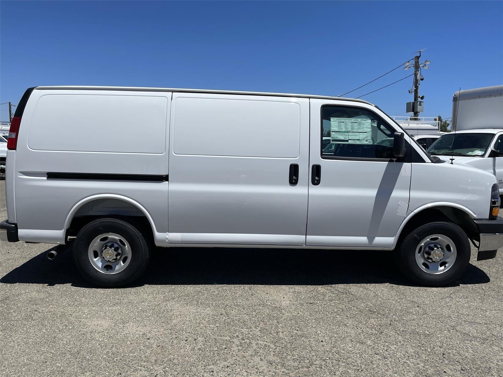 2026 Chevrolet Express Cargo WT