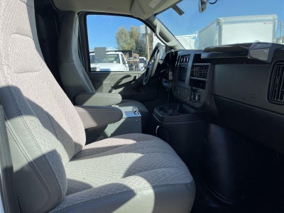 2026 Chevrolet Express Cargo 1WT