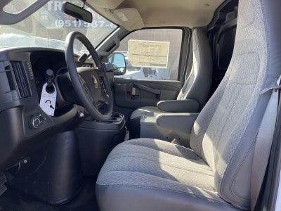2026 Chevrolet Express Cargo 1WT