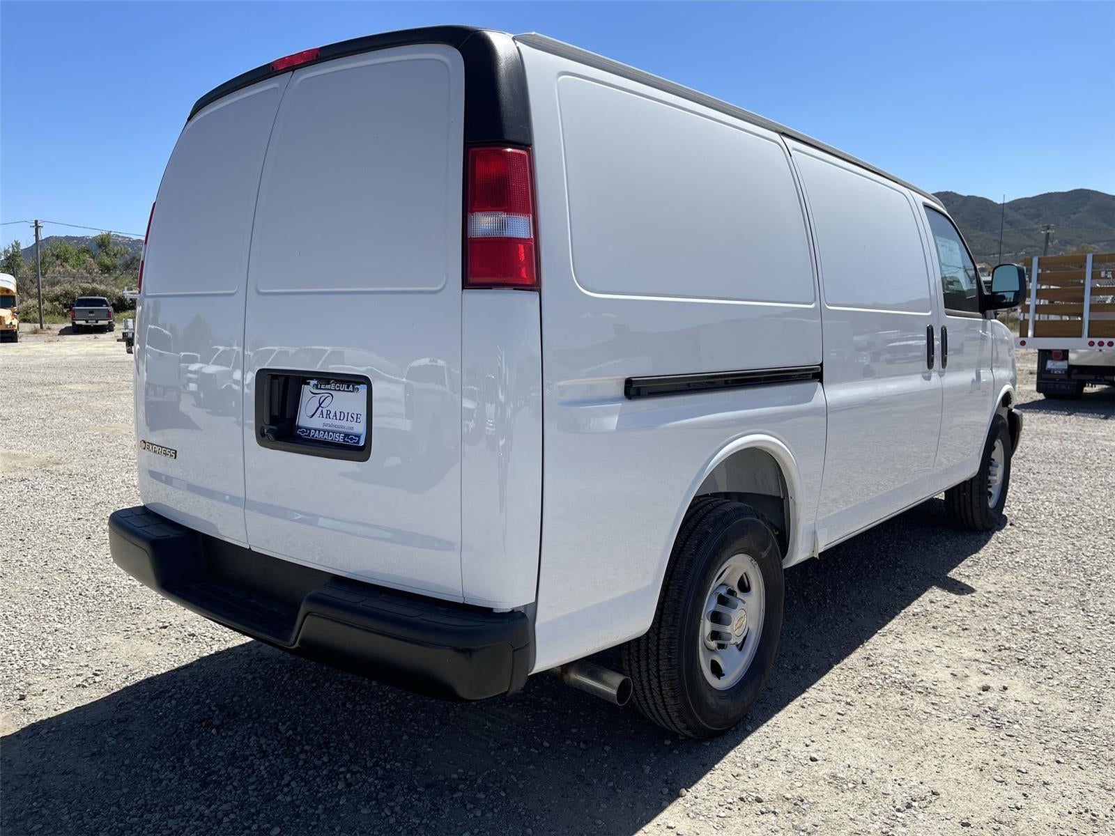 2026 Chevrolet Express Cargo WT