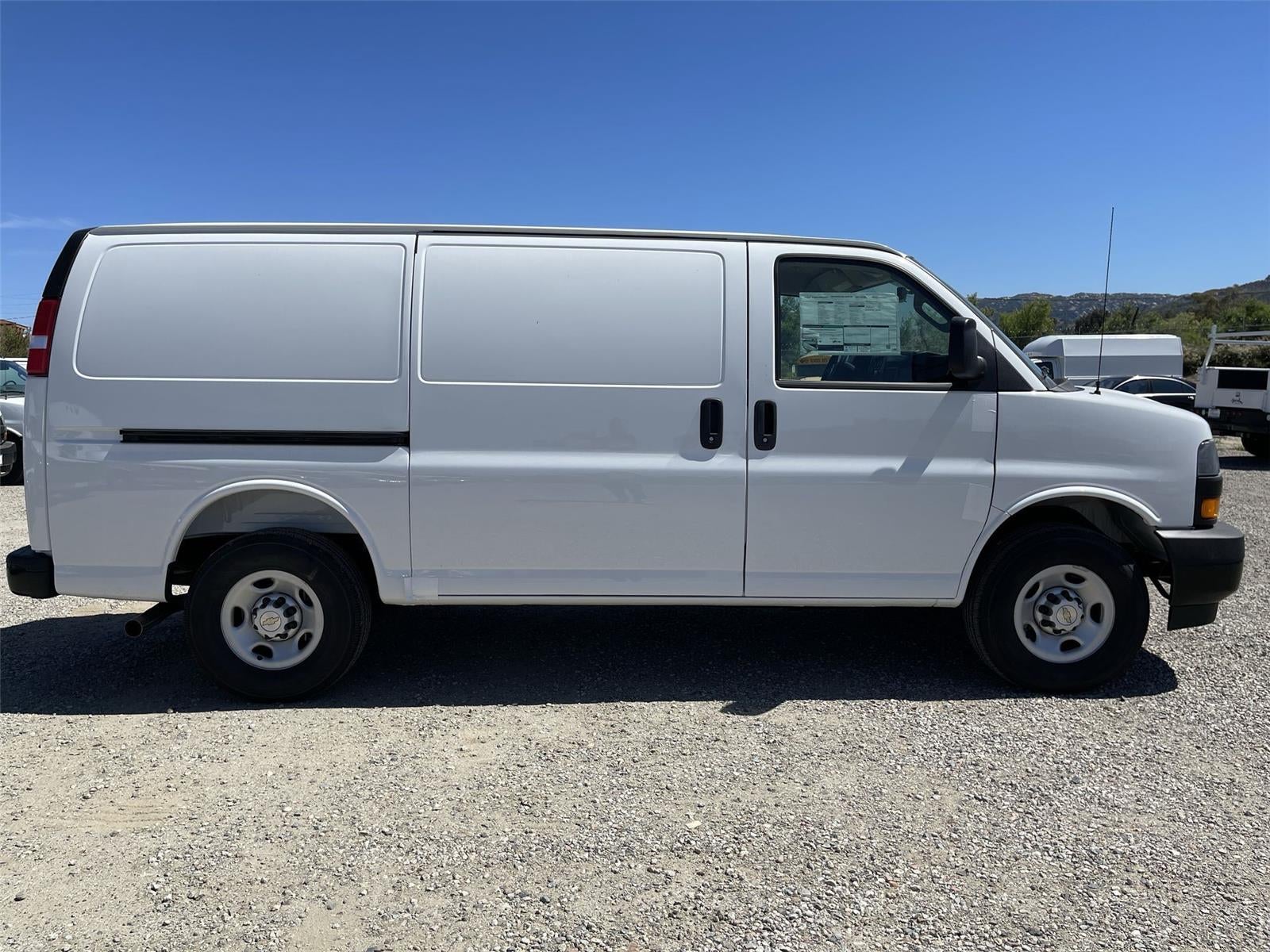 2026 Chevrolet Express Cargo WT