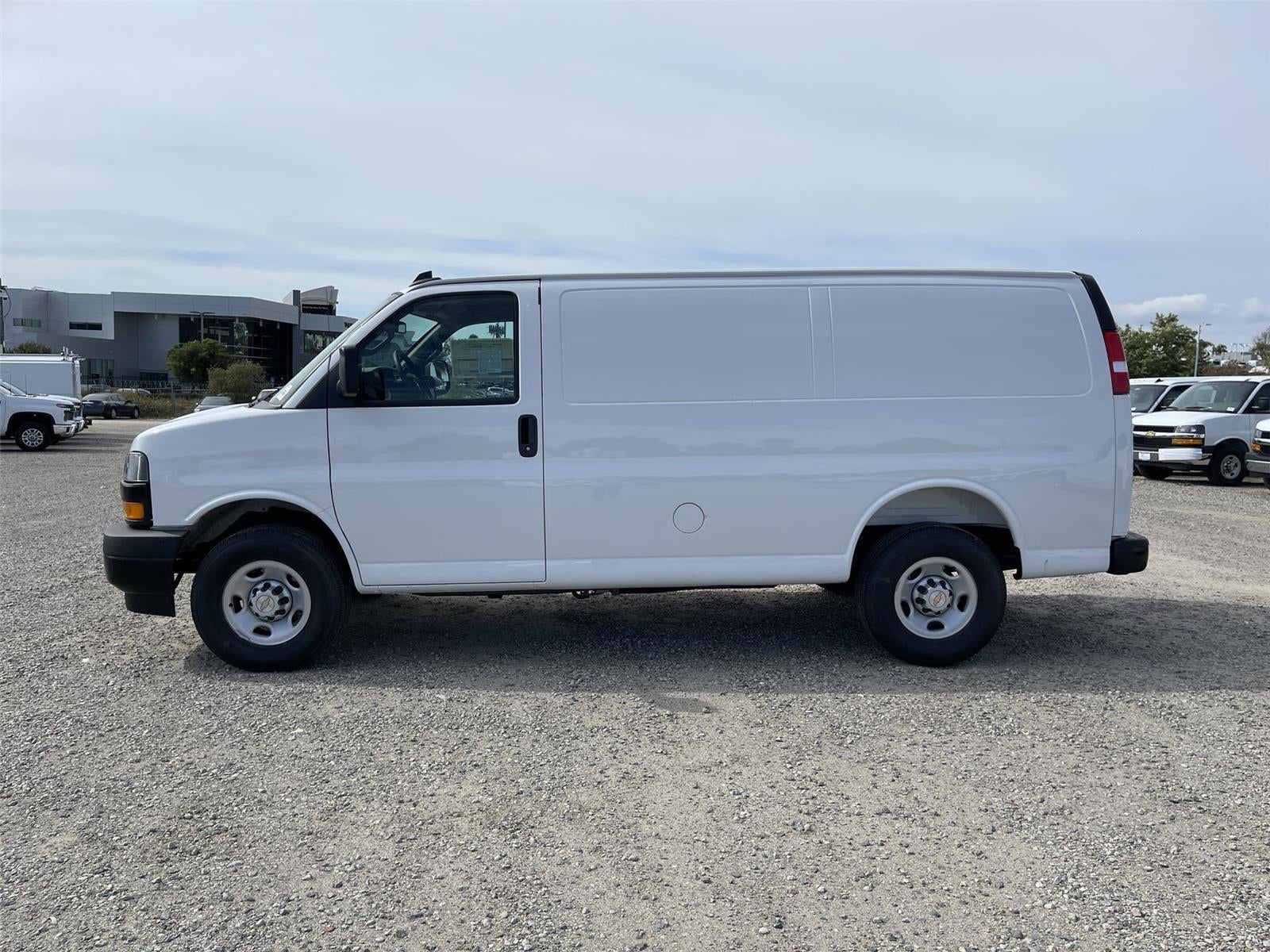 2026 Chevrolet Express Cargo WT