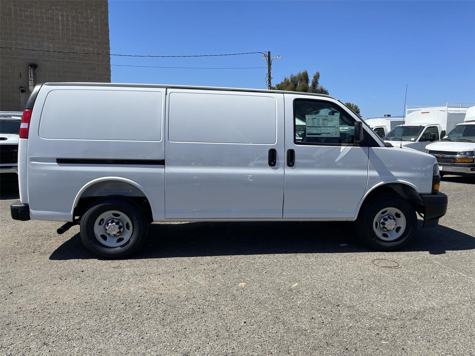 2026 Chevrolet Express Cargo WT
