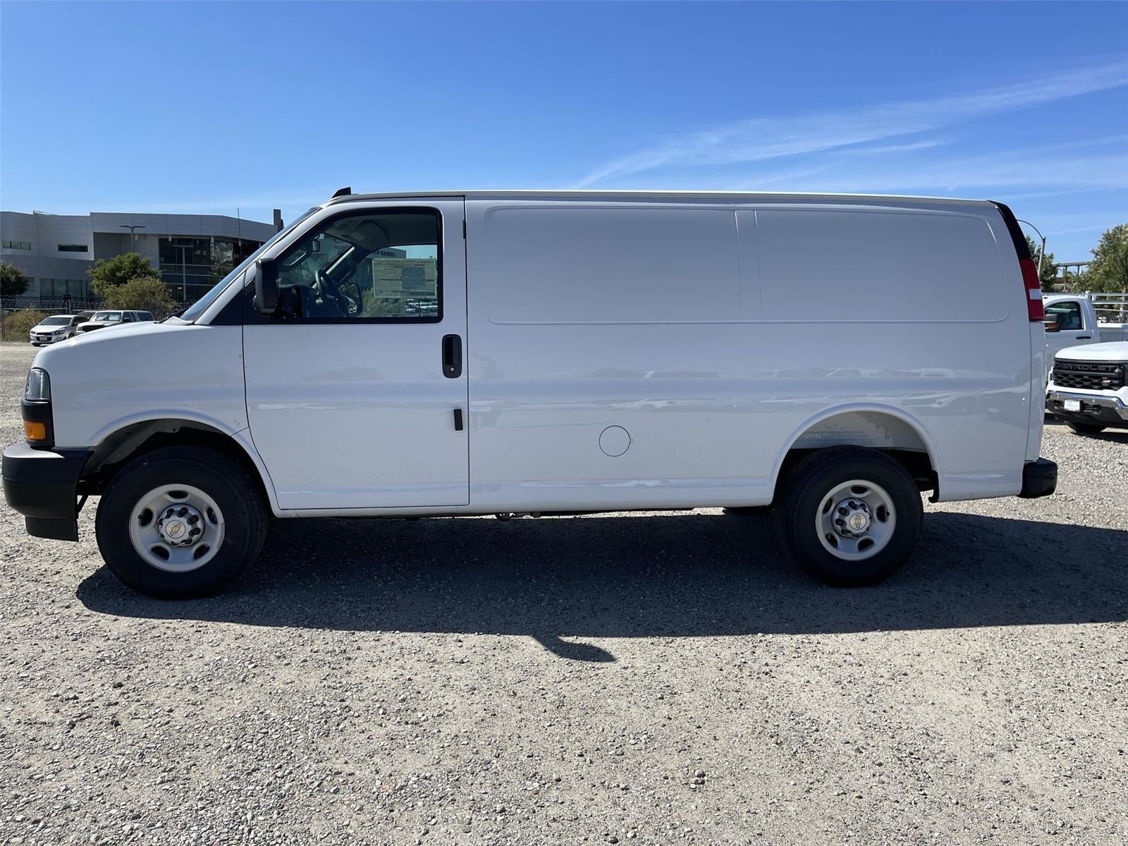 2026 Chevrolet Express Cargo WT
