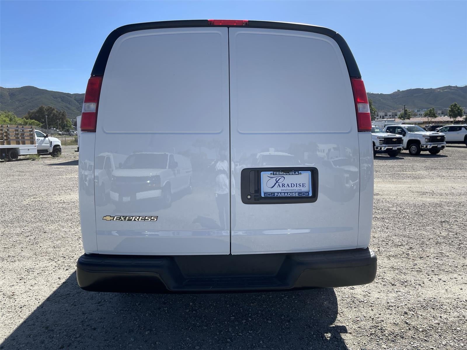2026 Chevrolet Express Cargo WT