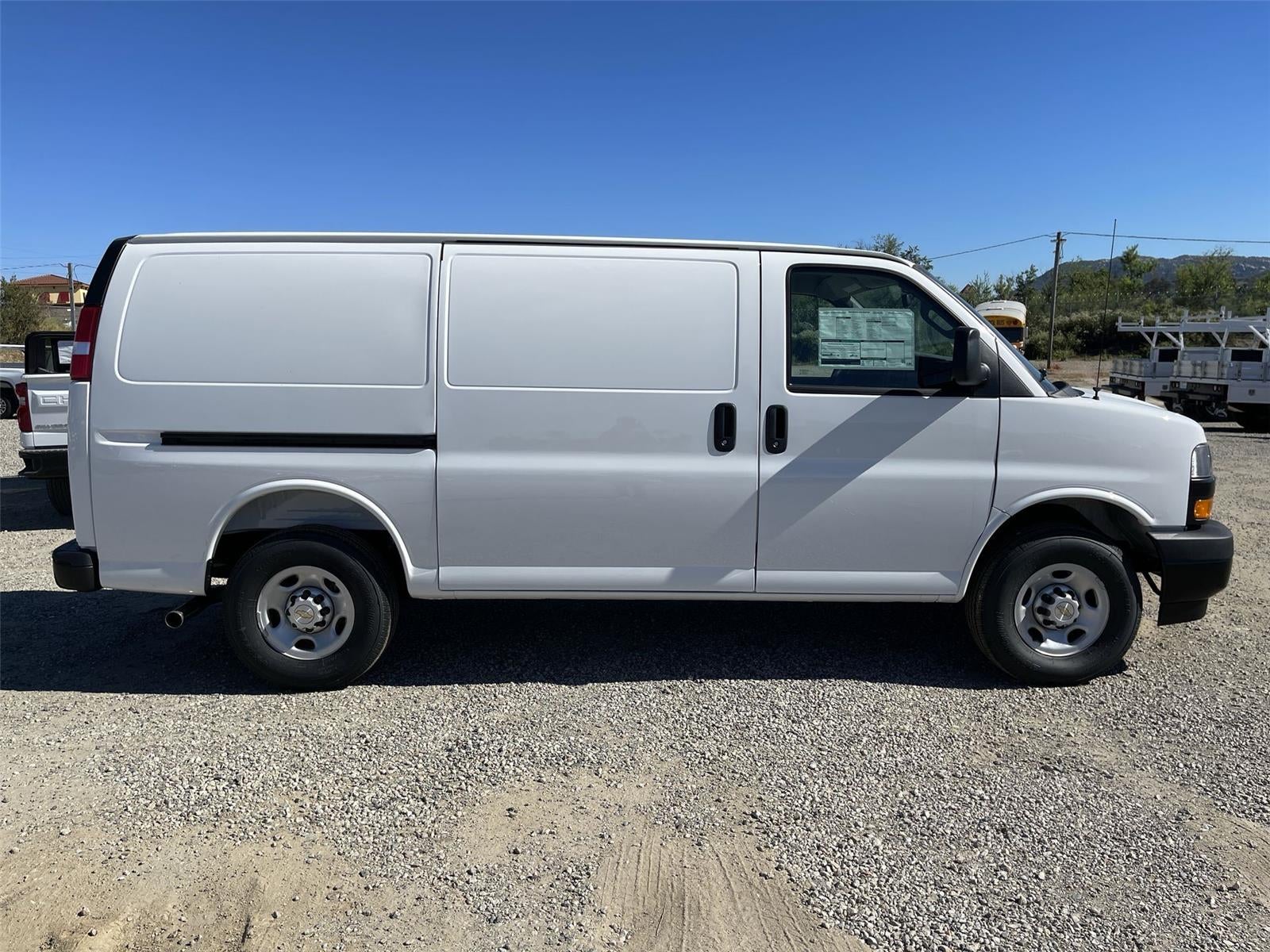 2026 Chevrolet Express Cargo WT