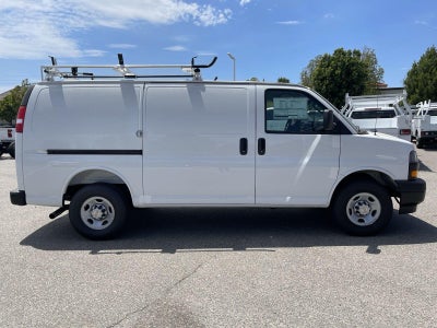 2026 Chevrolet Express Cargo 1WT