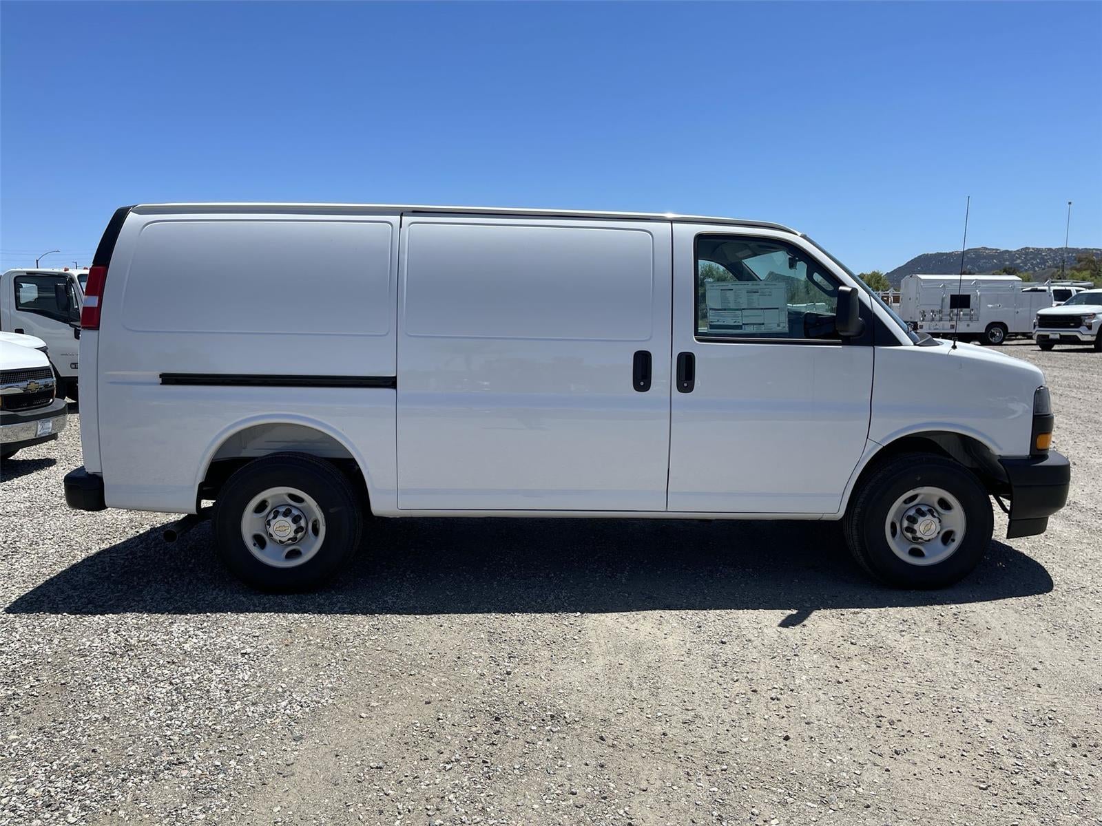 2026 Chevrolet Express Cargo WT