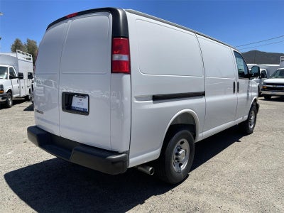 2026 Chevrolet Express Cargo WT