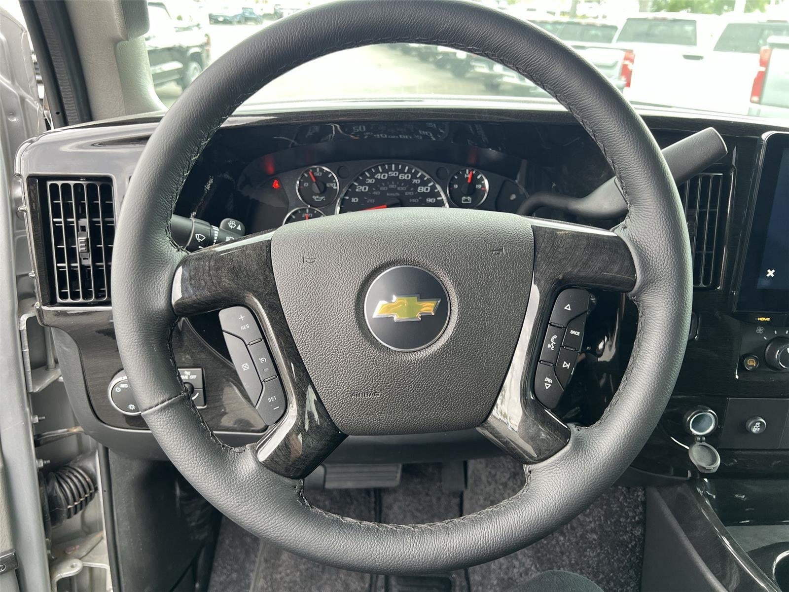 2026 Chevrolet Express Cargo WT
