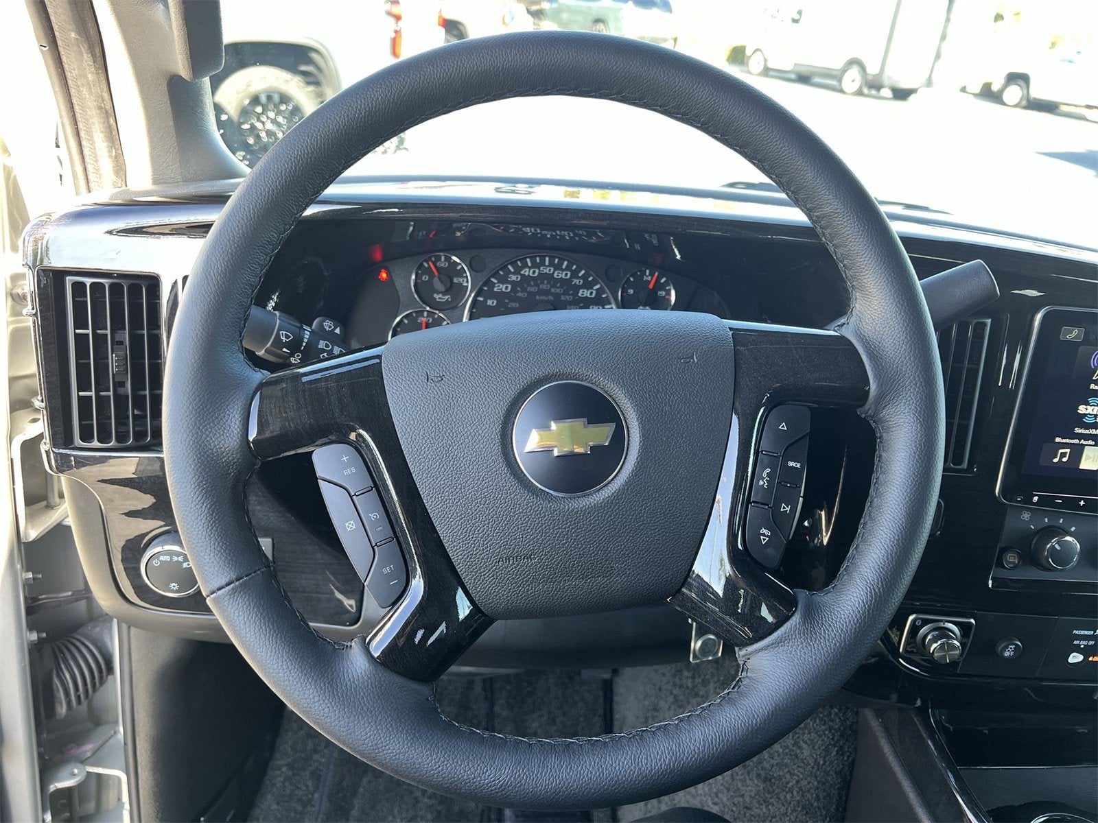 2025 Chevrolet Express Cargo 2500 WT