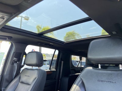 2025 GMC Yukon XL Denali