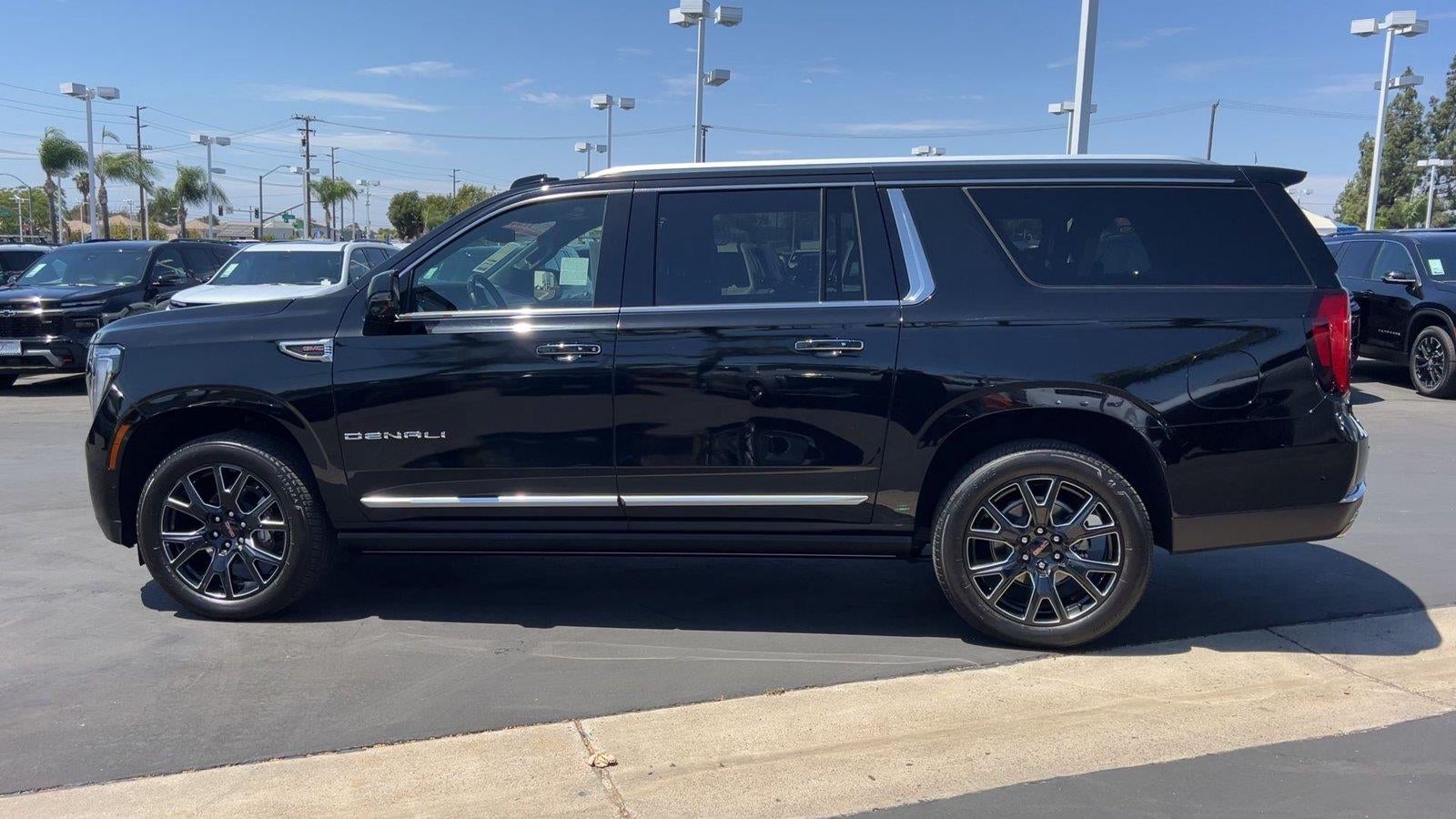 2025 GMC Yukon XL Denali