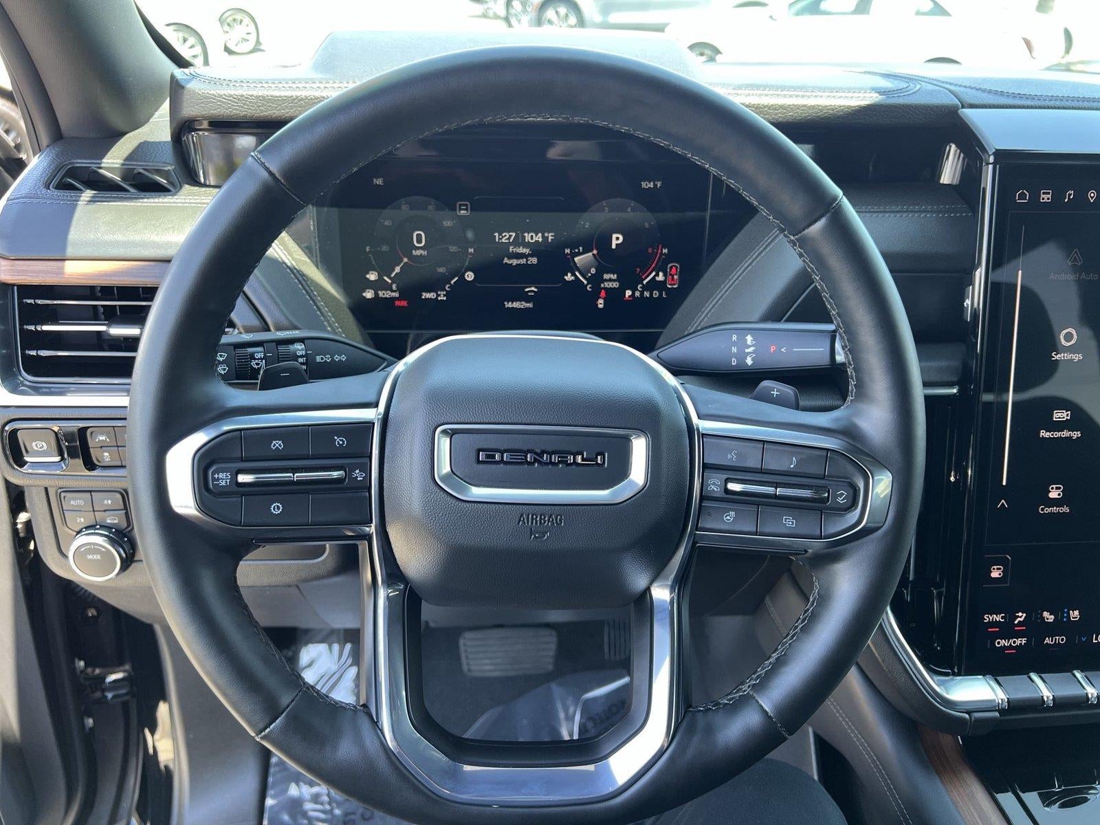 2025 GMC Yukon XL Denali