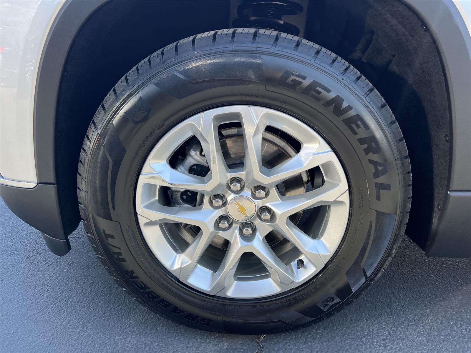 2020 Chevrolet Traverse LT Cloth