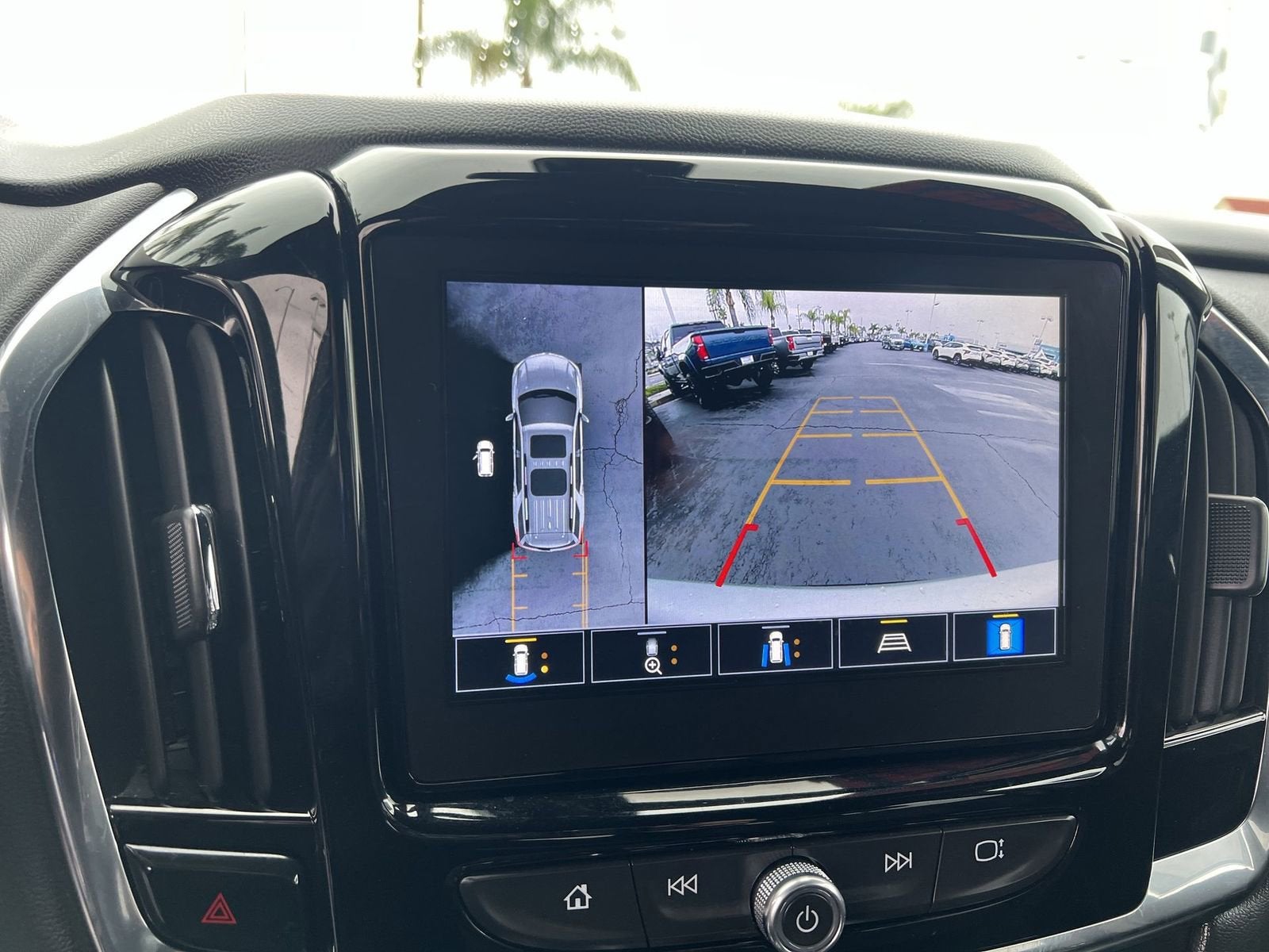 2022 Chevrolet Traverse RS