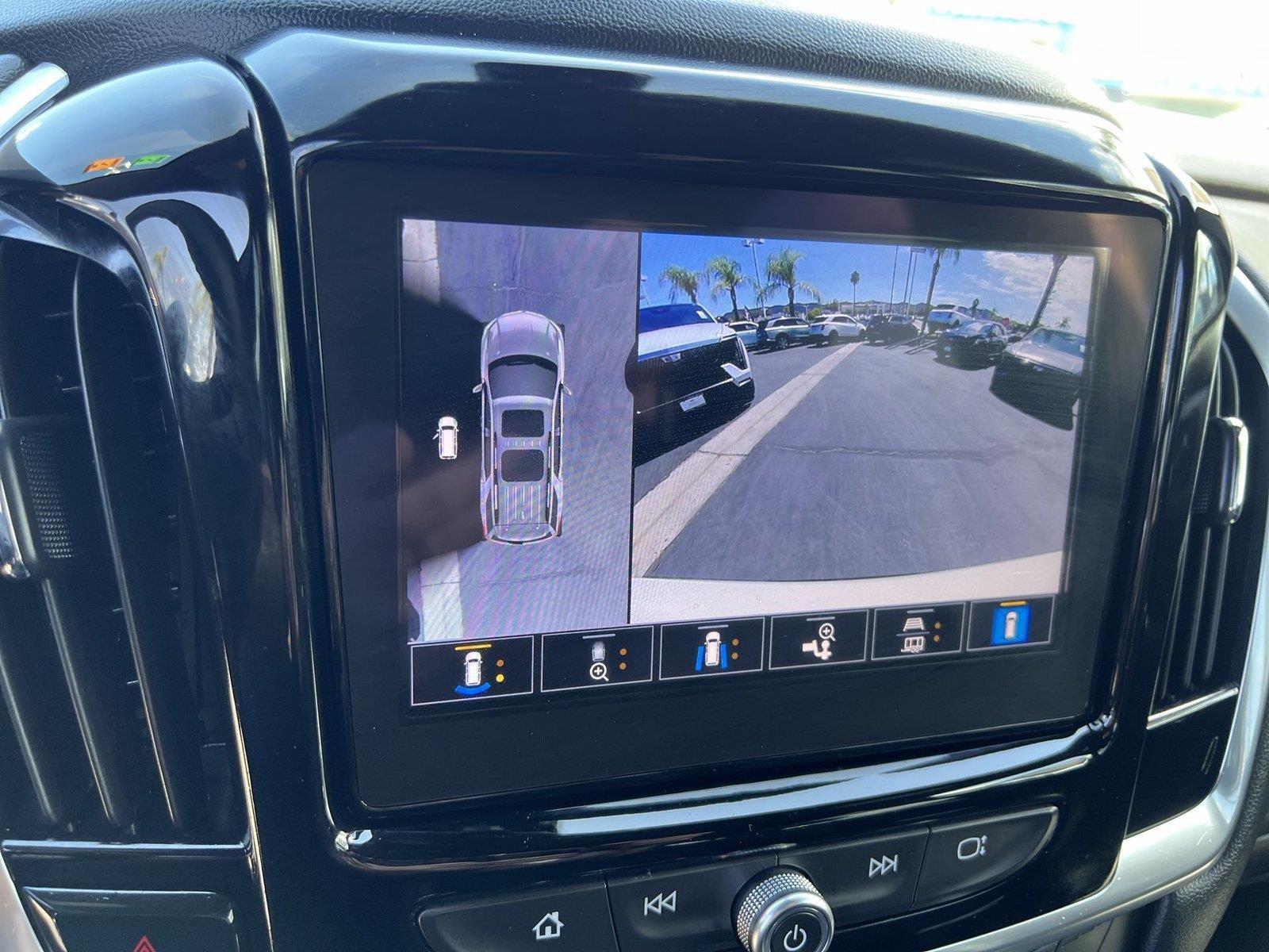 2023 Chevrolet Traverse Premier