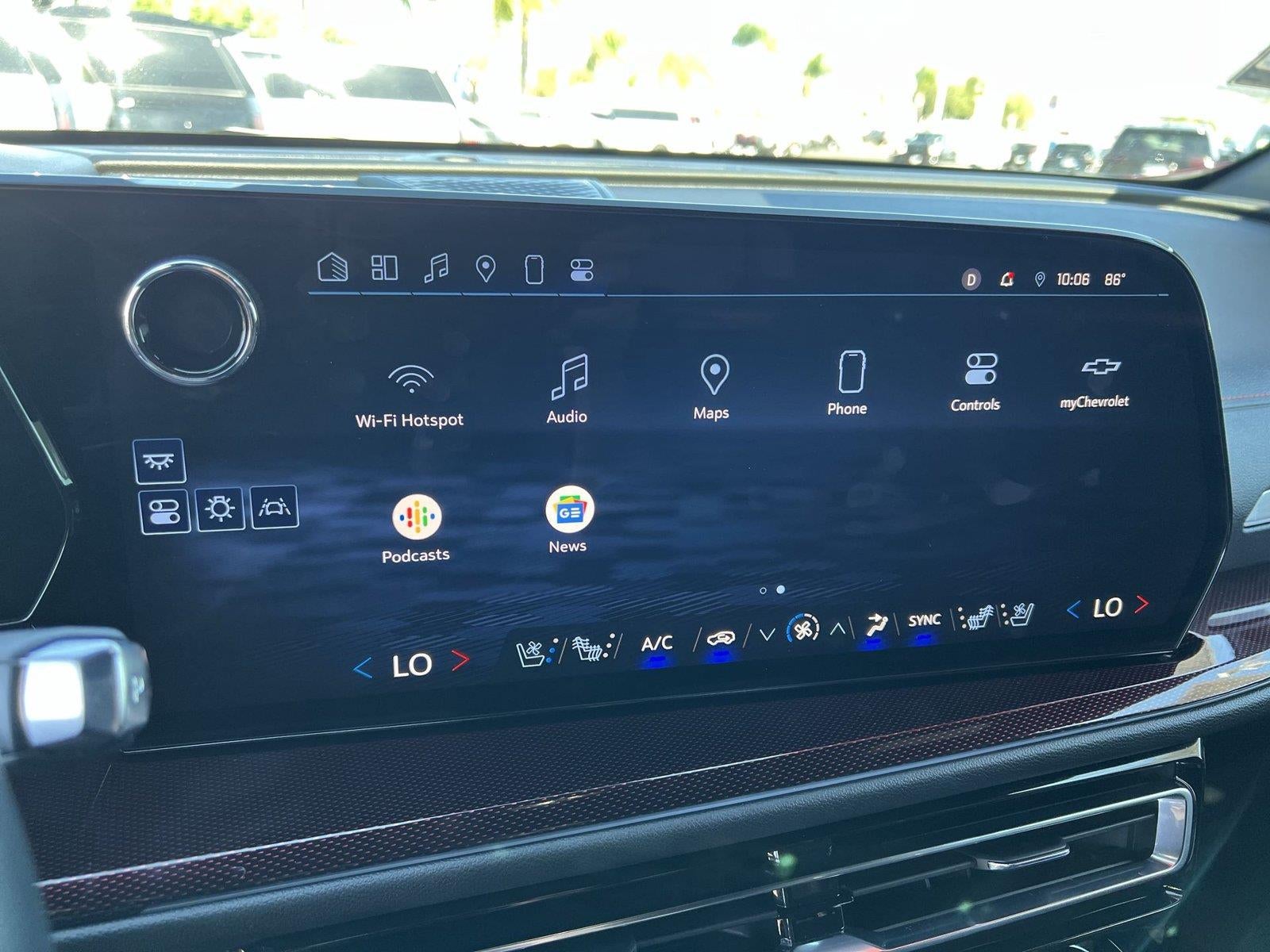 2024 Chevrolet Traverse RS