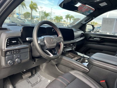 2025 Chevrolet Suburban RST