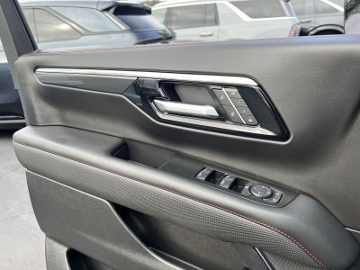 2025 Chevrolet Suburban RST