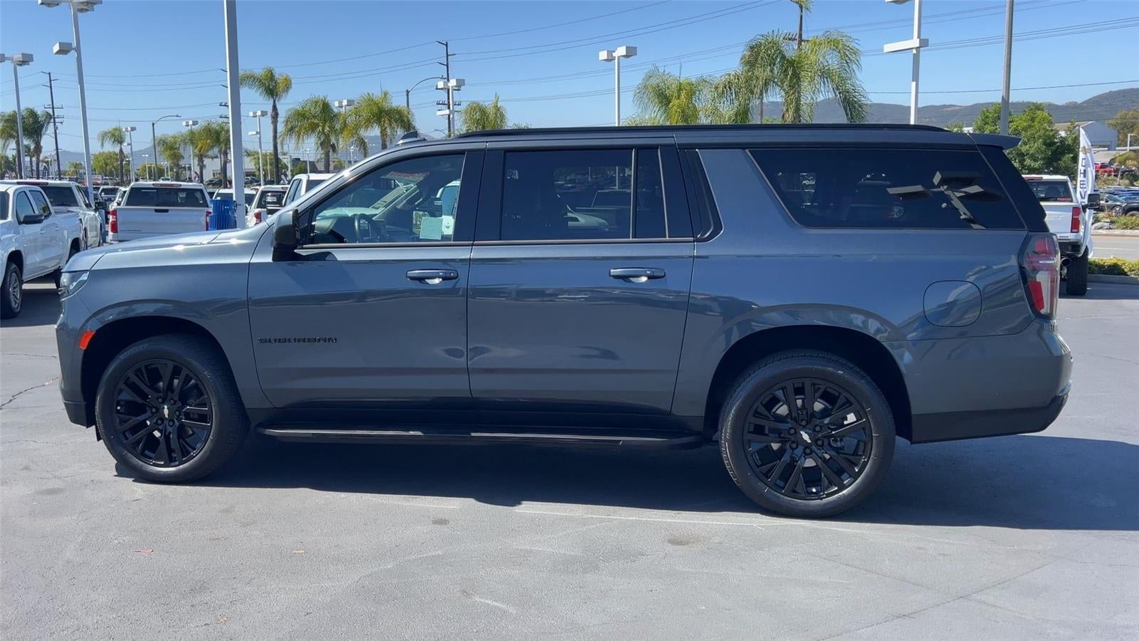 2021 Chevrolet Suburban RST