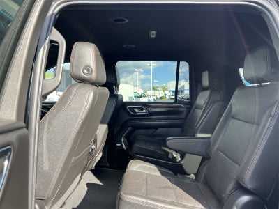 2023 Chevrolet Suburban High Country